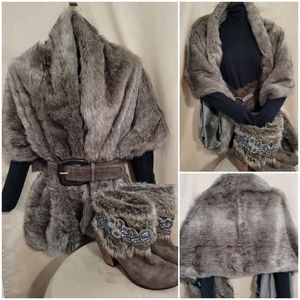 Faux Fur scarf / wrap